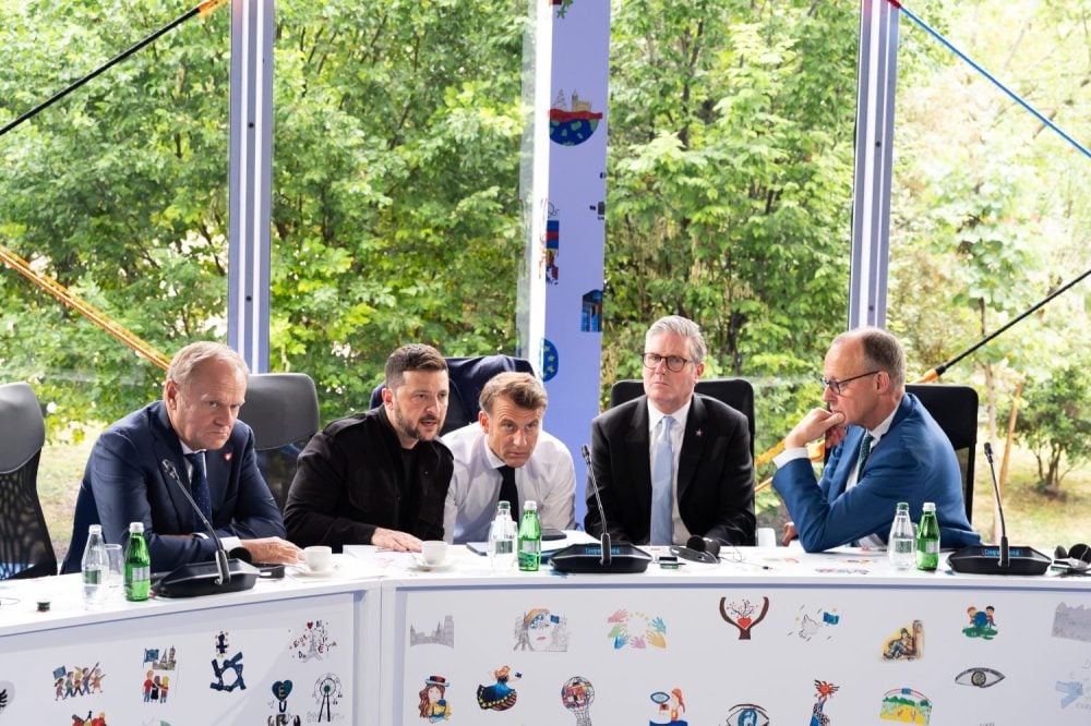 Nustokite apie „saugumo garantijas“ baigti Rusijos ir Ukrainos karą