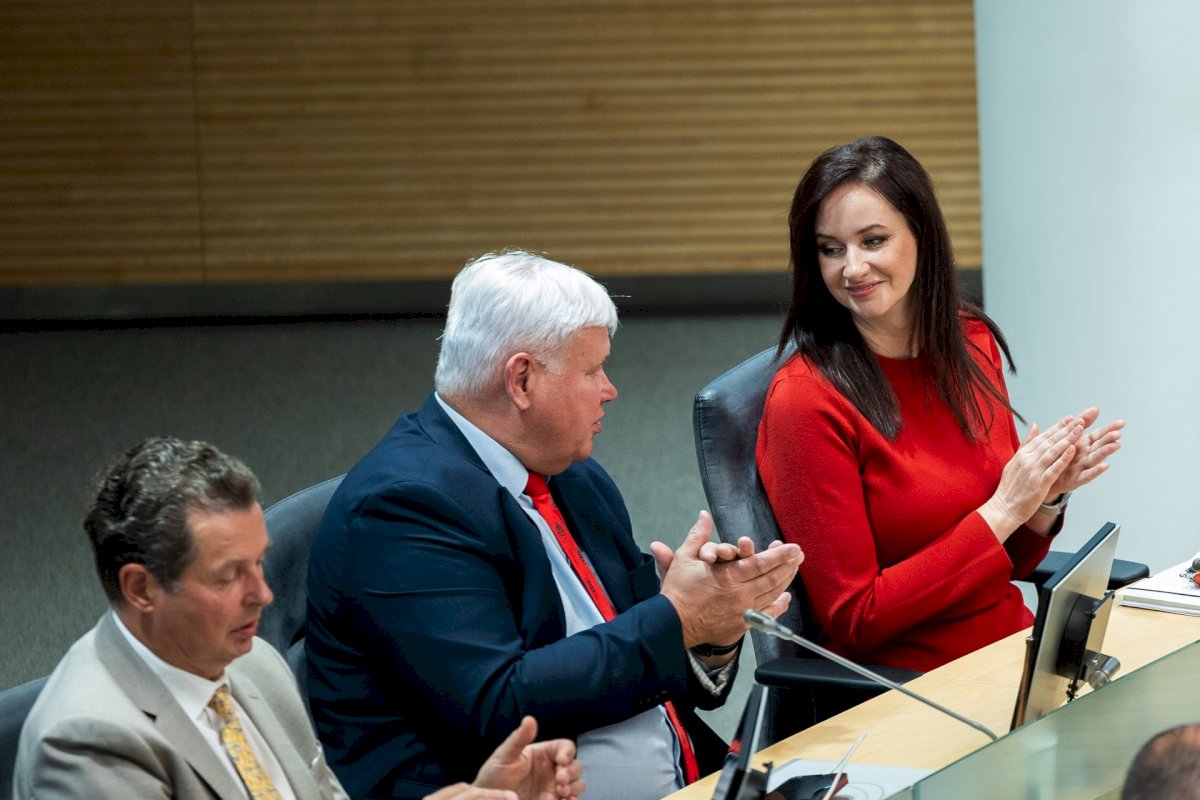 Seimas patvirtino Ina Ruginienė kandidatūrą į ministro pirmininko postą