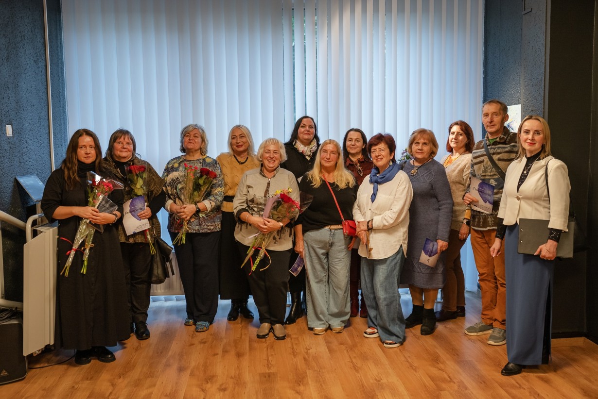 Jubiliejinėje parodoje – kelionė mokytojų prisiminimų takais