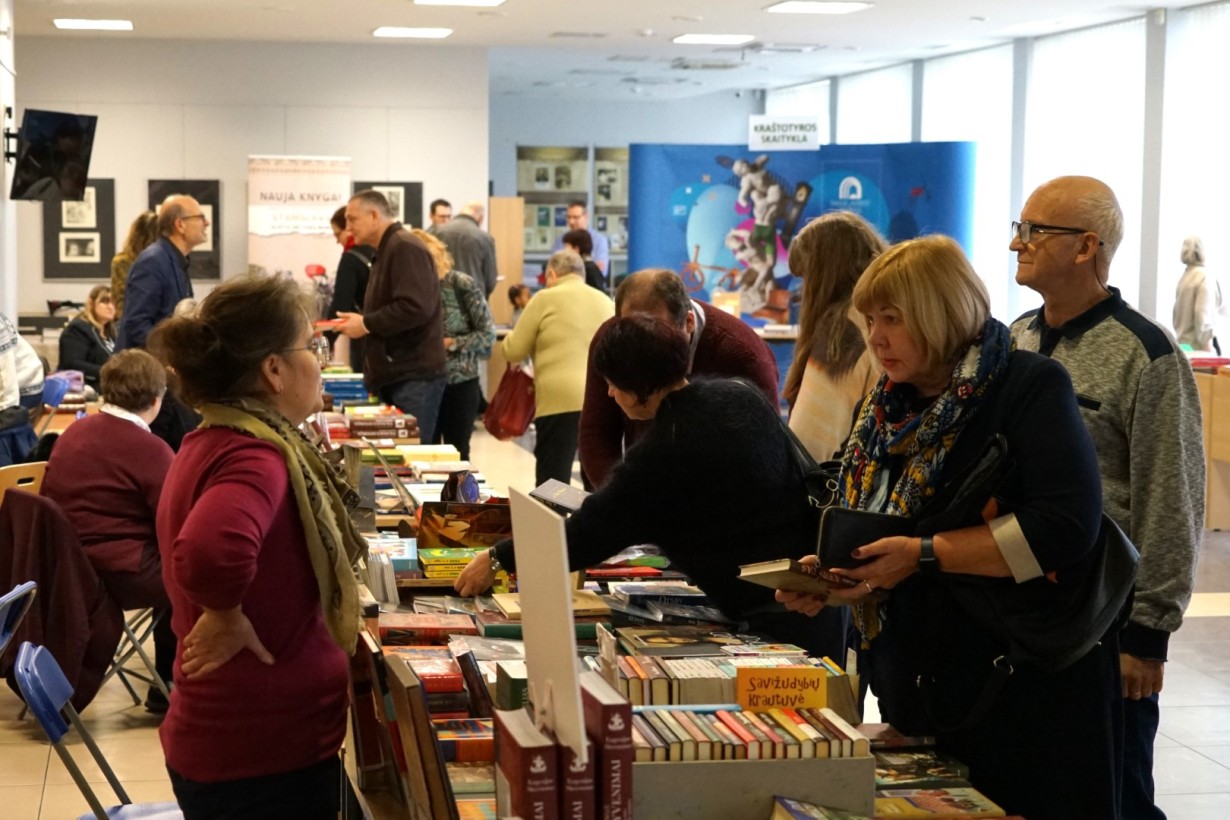 Povilo Višinskio biblioteka kviečia į jubiliejinę – 10-ąją Šiaulių knygų mugę