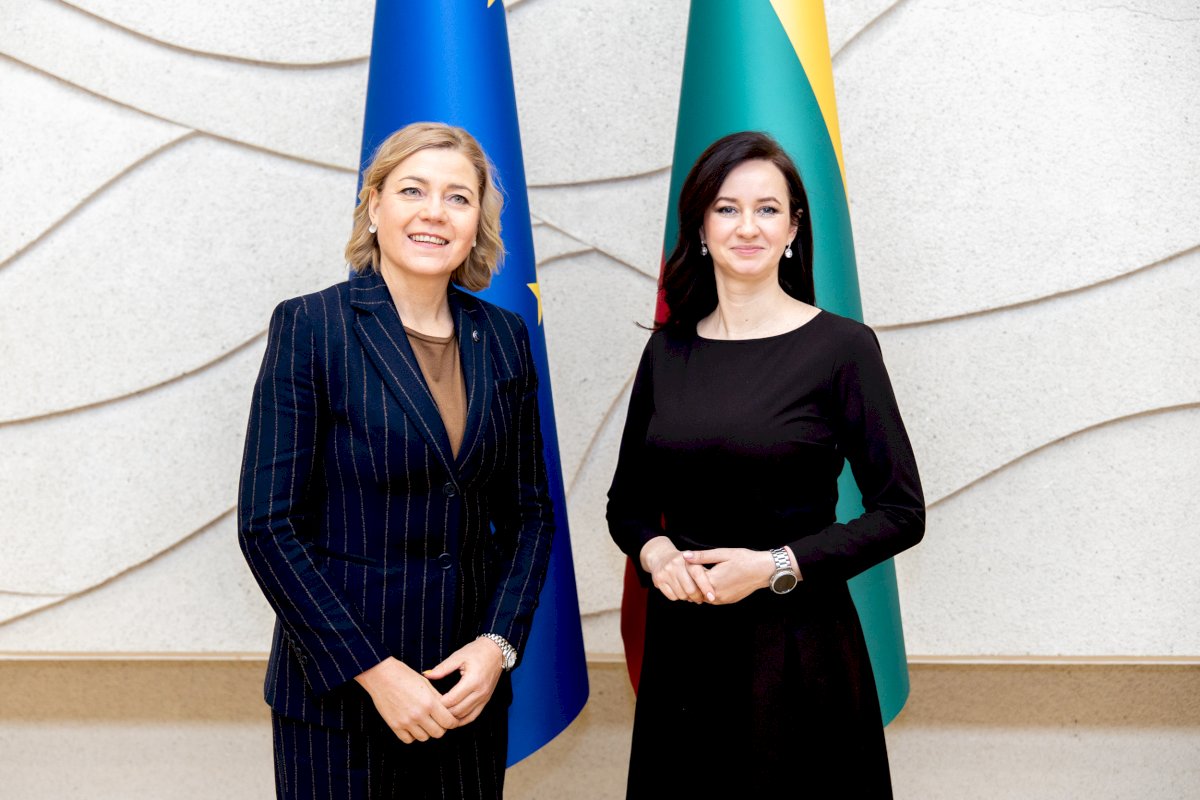 Premjeras su eurokomisare Henna Virkkunen aptarė ES atsaką į hibridines grėsmes