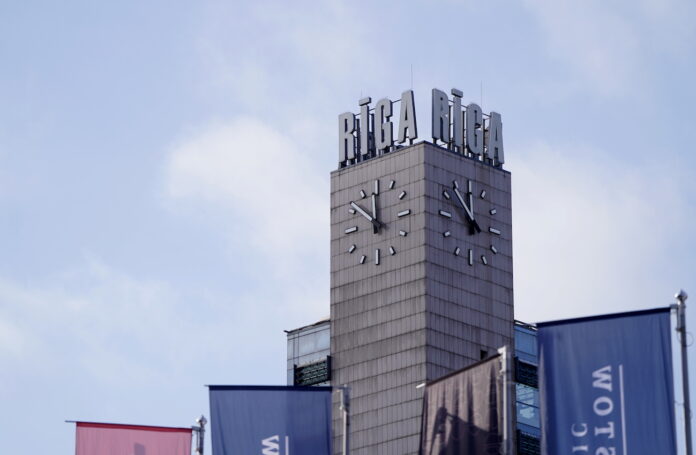 Rygoje sulaikyti keli nelegalūs migrantai – patikrinimai tęsiami