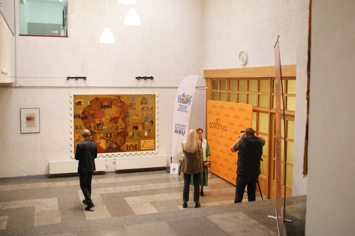 Šiaulių dailės mokyklos kūrinys pripažintas didžiausiu pašto ženklo maketu Lietuvoje