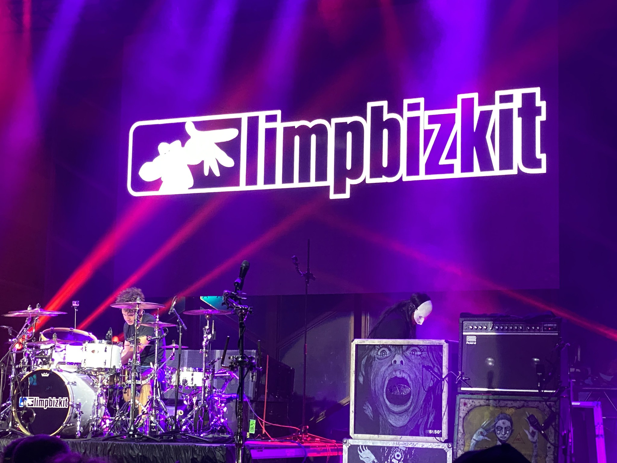 Taline planuotas Limp Bizkit koncertas atšauktas; kalti pagrindinės dainininkės prorusiški pareiškimai