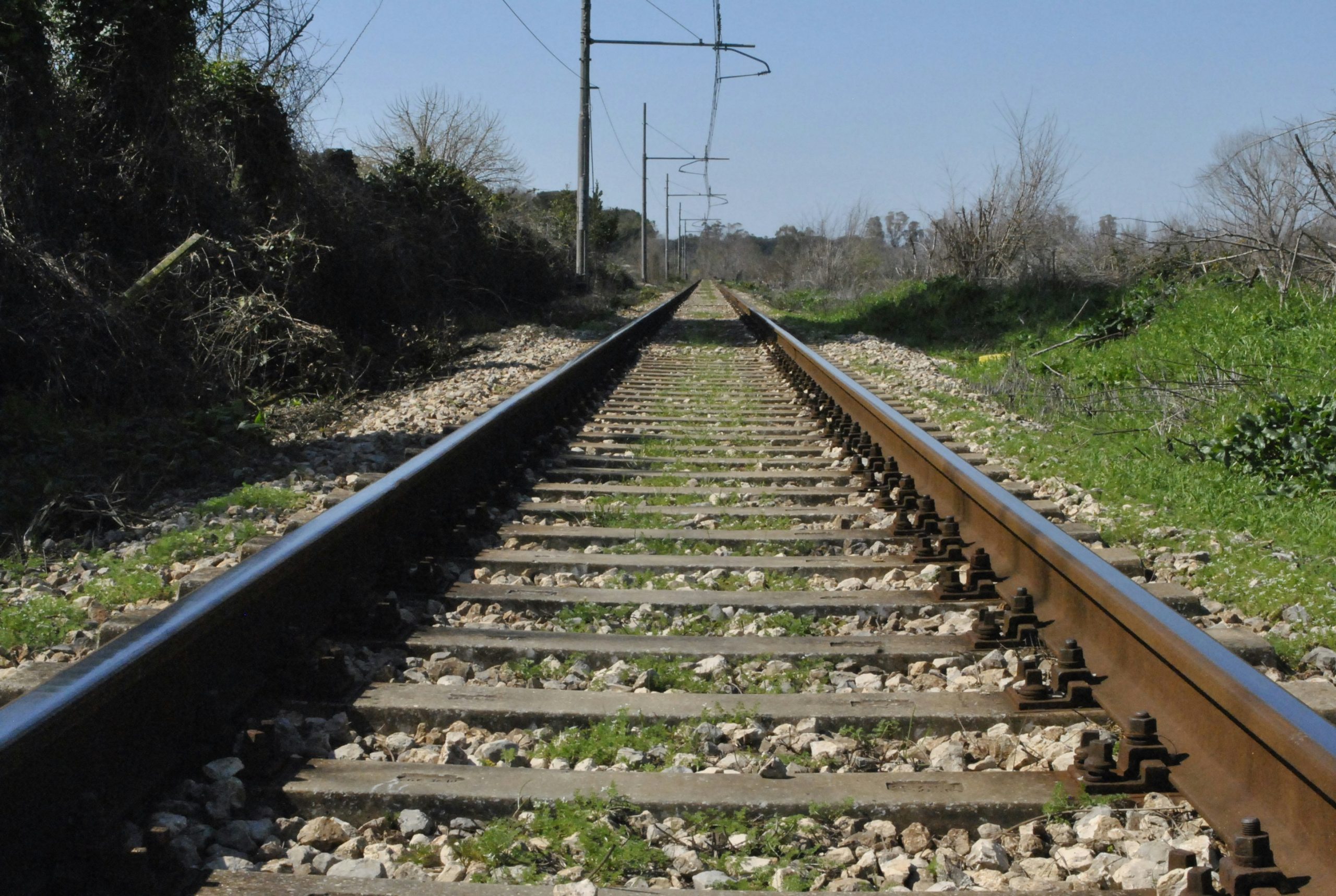 Latvija nori sutaupyti pinigų ir išsaugoti esamą vėžės plotį; Estijos ministras gandus neigia