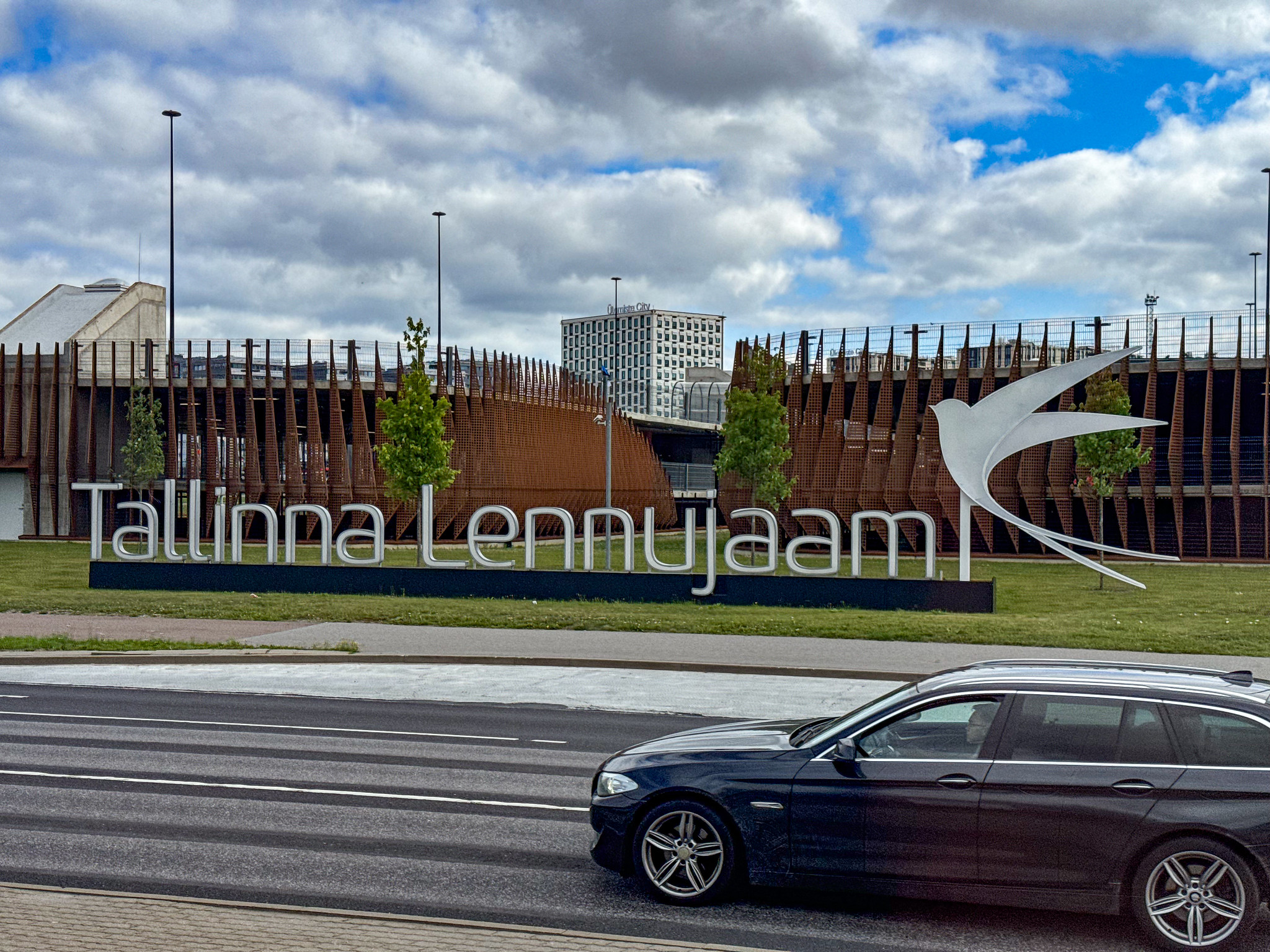 Talino oro uostas bus plečiamas už 75 mln