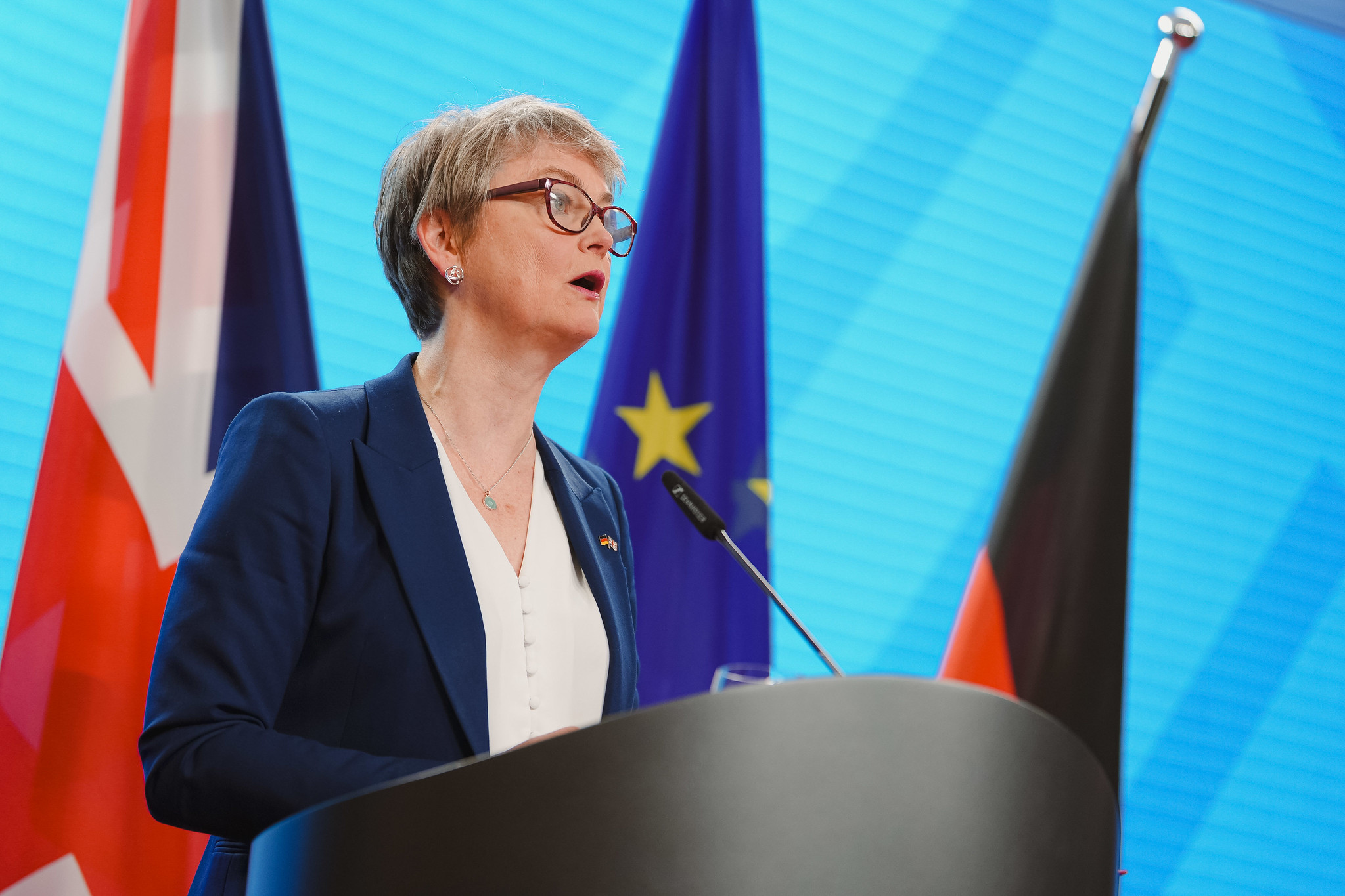 Europa išsiskyrė dėl diplomatinių derybų su Rusijos diktatoriumi