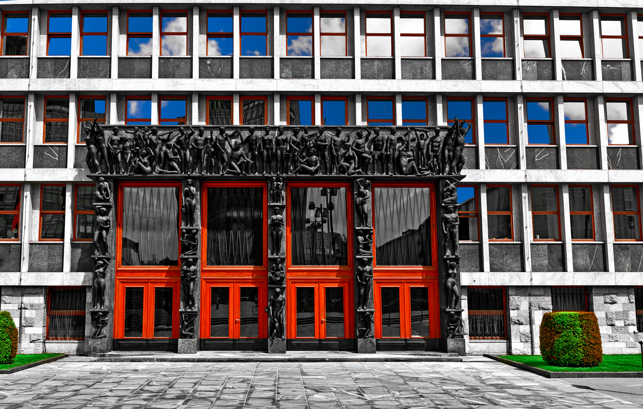 Slovėnijos liberalai pradeda koalicijos derybas; populistų skundžiasi balsų skaičiavimo trūkumais