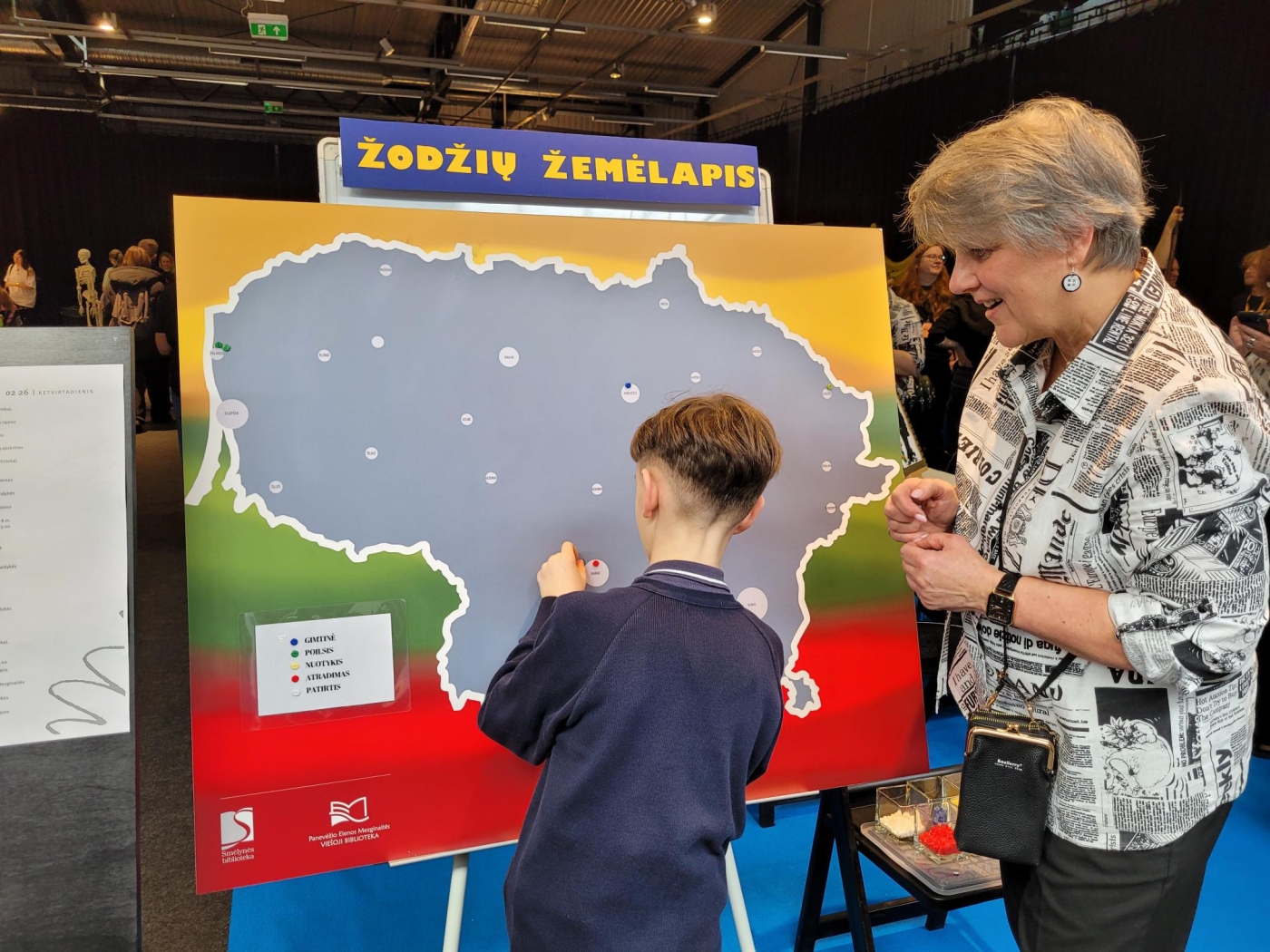 Žodis, suradęs žmogų: Vilniaus knygų mugės akimirkos