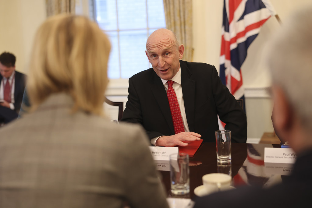 Didžioji Britanija praneša apie Rusijos povandeninių laivų operacijas per povandeninius kabelius ir vamzdynus